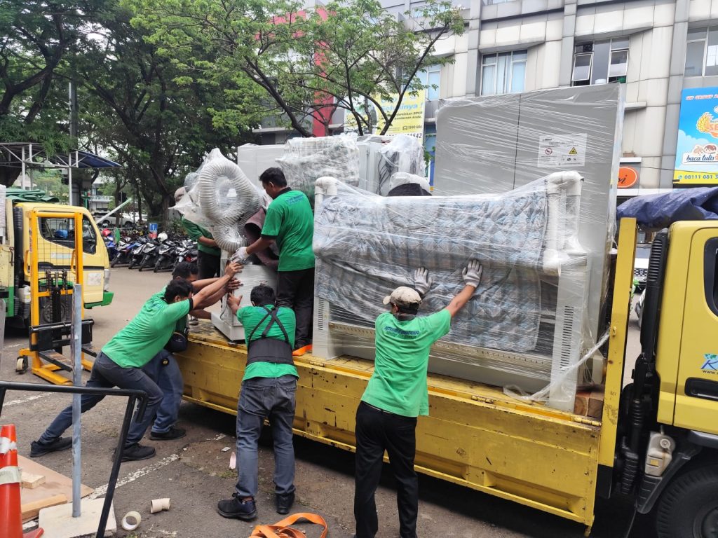 Jasa handling alat kesehatan retrans